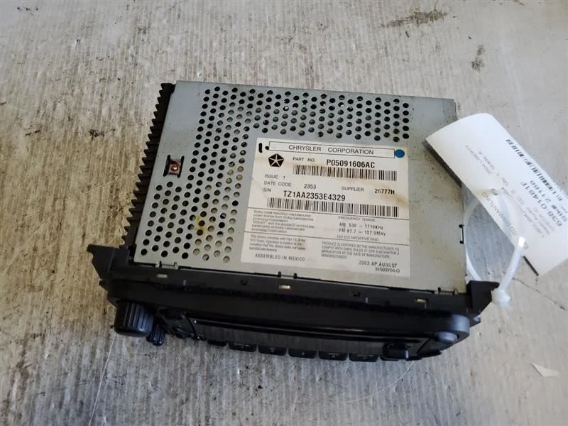 Receptor convertible de radio para equipo de audio compatible con 02-06 SEBRING Foto 2 de 4