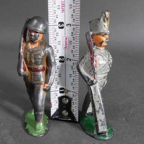 2 Vintage 1930's Barclay Manoil Lead Metal Figures Soldier & West Point Cadet - Picture 10 of 12