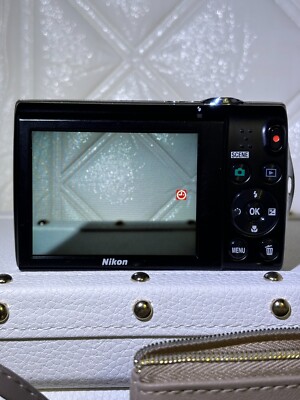Near MINT in Case 》 Nikon Coolpix S5100 Silver Digital