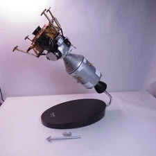 Executive Series Apollo Command Module Display Model Damaged