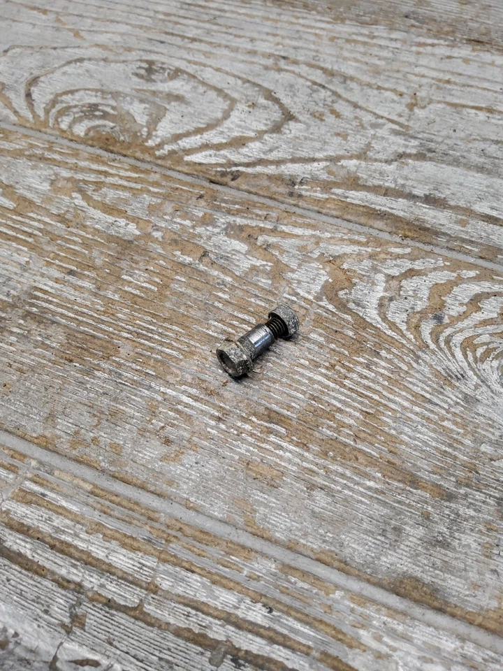 85 84-87 Yamaha Virago XV700 XV 700 1985 embrague palanca montaje pasador perno Foto 4 de 4