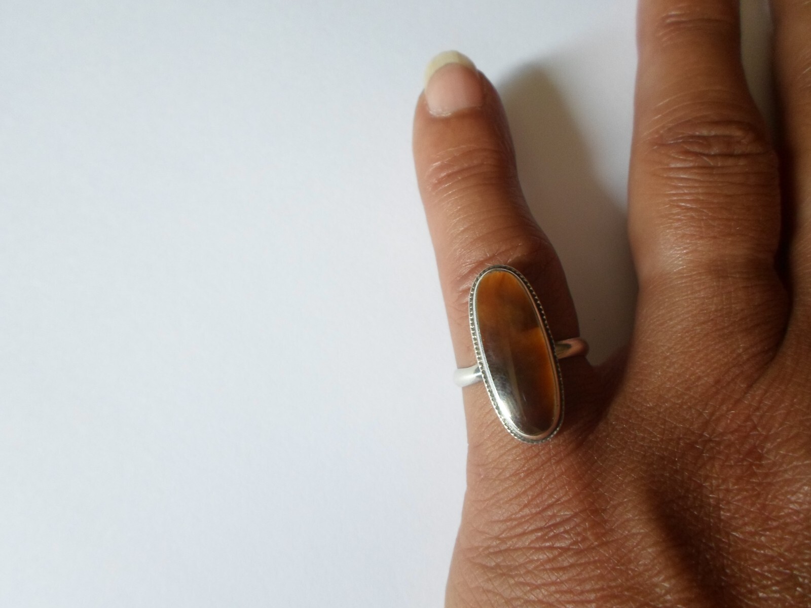 solid silver ring, tiger eye shuttle, size 52 - image 1