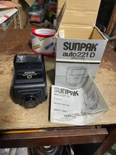 SUNPAK AUTO 221D Flash W/ Manual For Olympus Cameras New unused!!