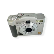 Vintage Panasonic Lumix DMC-LC33 Digital Camera 3.2MP 3X Optical Zoom Leica Lens