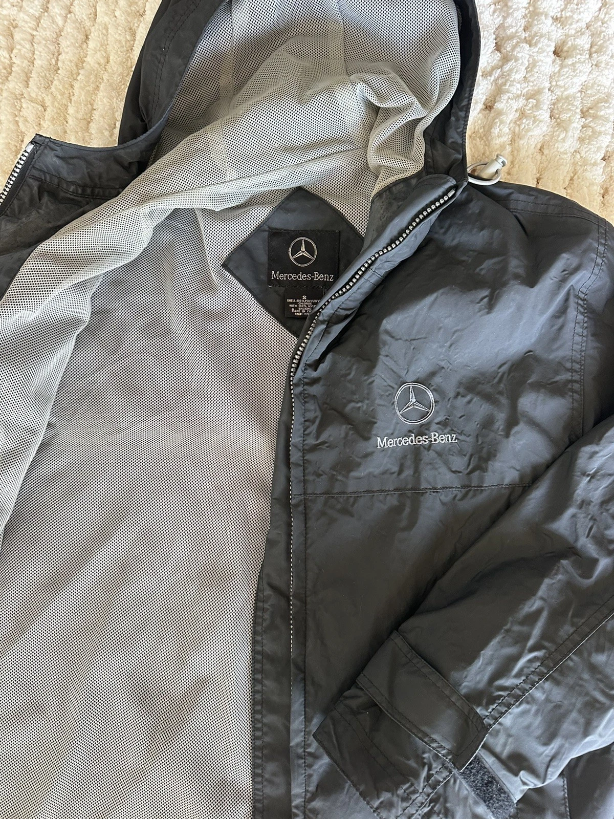 Mercedes-Benz Men's Black Hooded Full-Zip Windbreaker Jacket Logo Small image 3