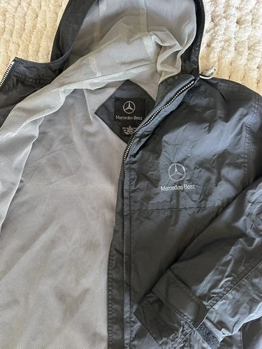 Mercedes-Benz Men's Black Hooded Full-Zip Windbreaker Jacket Logo Small image 3