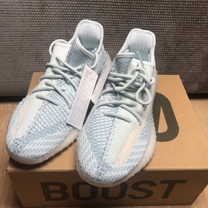 yeezy 350 cloud white box