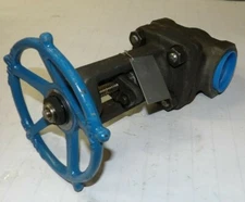 NEW VELAN ANSI 600 BOLTED BONNET MANUAL GATE VALVE 2" SOCKET WELD W-2054B-02TY