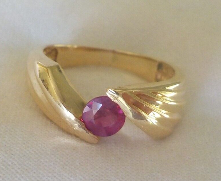 Solid 14k Yellow Gold Floating Natural Ruby Ring … - image 8