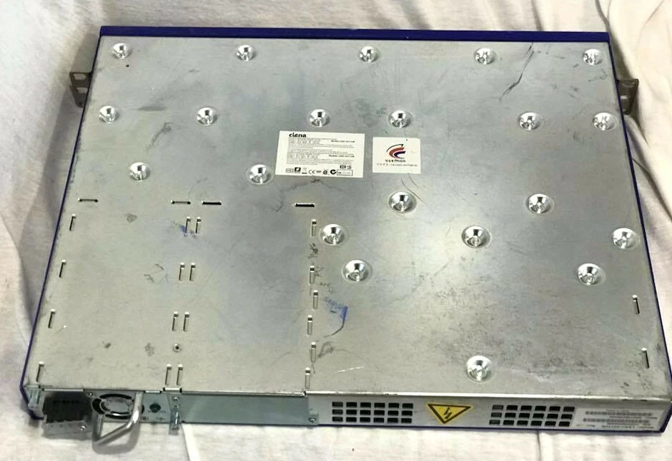 Ciena LightningEdge 311V LEAC-0311VB 24-Port 10/100 Ethernet Switch - Image 4 of 4