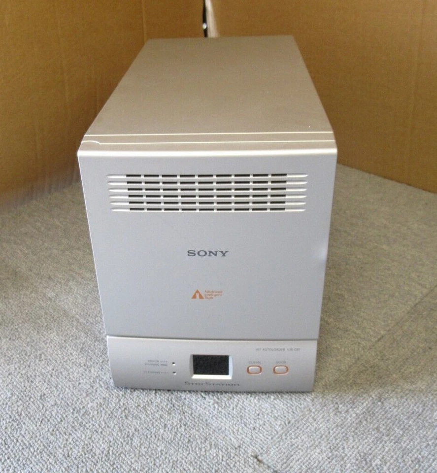 Sony StorStation LIB-D81 8 Slots 1 Drive Desktop AIT Autoloader Tape Library - Image 2 of 4