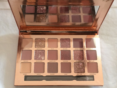 W7 Socialite Eyeshadow Palette 17 g