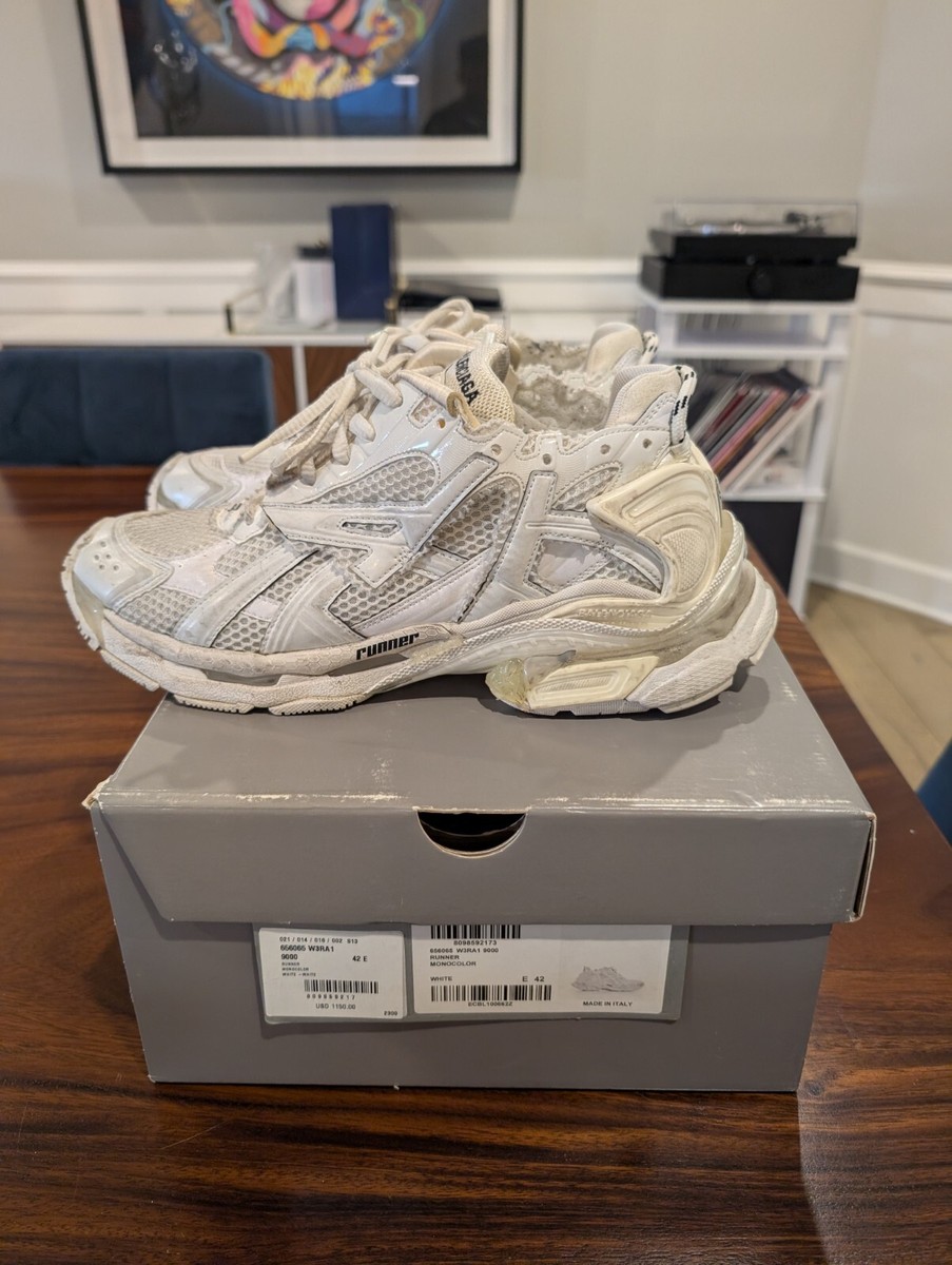 超希少 最安値 BALENCIAGA runner black white 42 Balenciagas Runner (white & black) | eBay