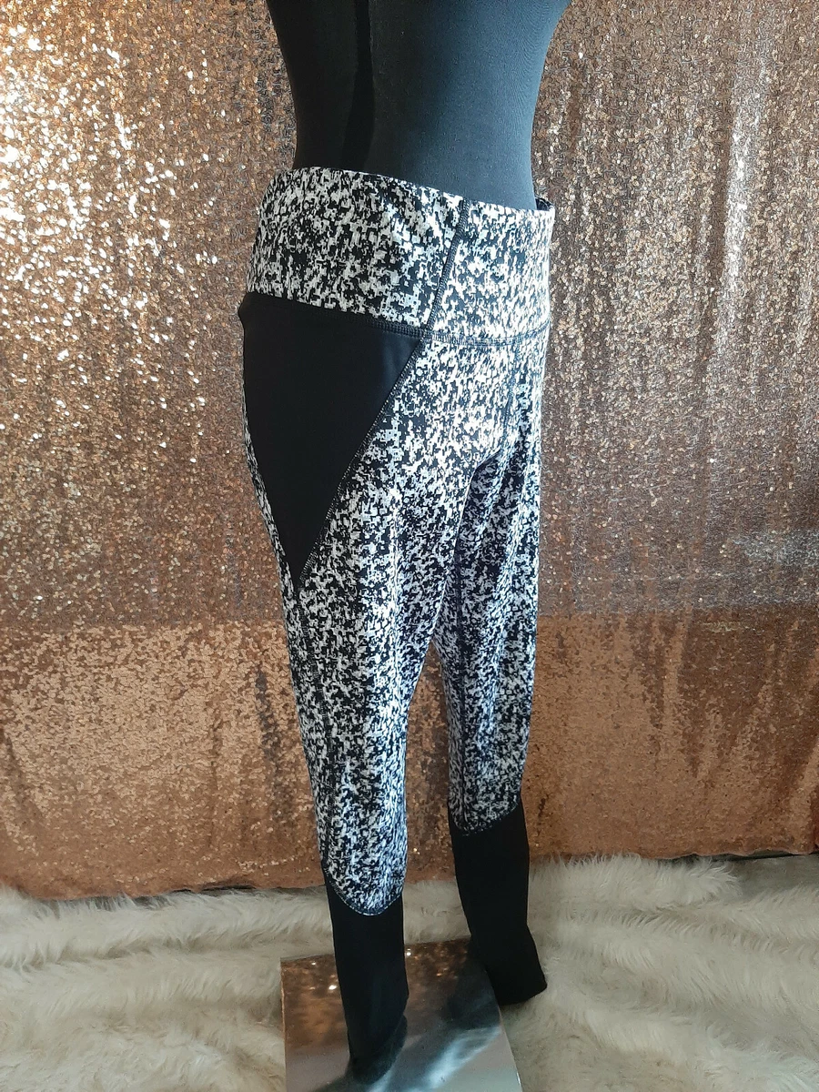 Copper Fit Women's Leggings Black Grey Block Digital Camo Workout Gym Siz M