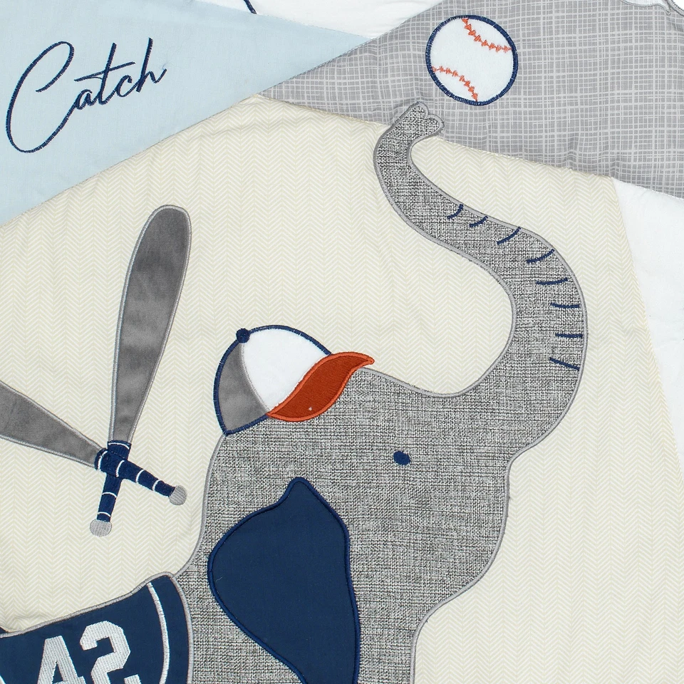 Juego de cama de cuna de 5 piezas de animales deportivos Lambs & Ivy Hall of Fame - gris/azul Foto 4 de 4