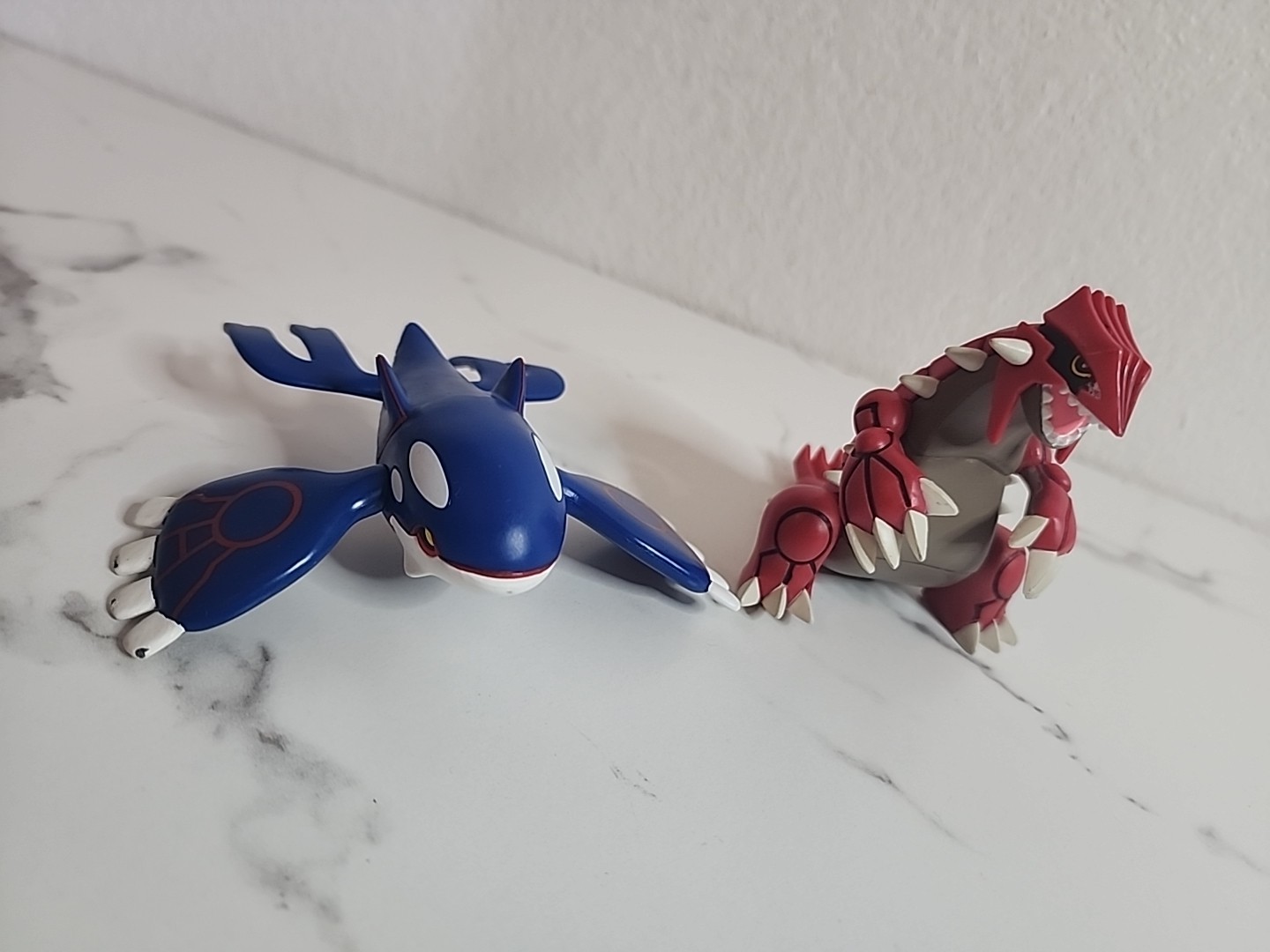 Pokemon Groudon Kyogre Moncolle Figure Set