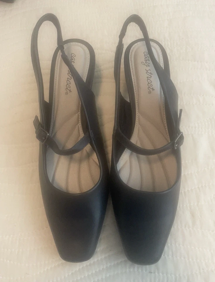 Easy Street Women’s Cameo Square Toe Slingback Pumps Navy Size 9W - Image 2 of 4