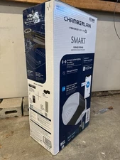 Chamberlain 3/4 HP Smart Quiet Belt Drive Garage Door Opener