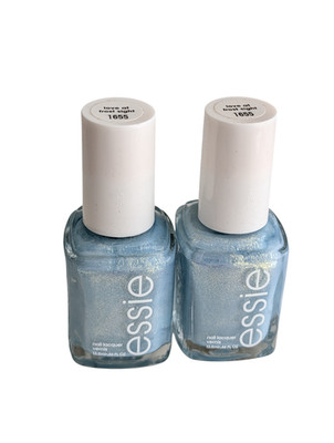 Essie Nail Polish Limited Edition Winter Collection 1655 Love At Frost Sight Lot
