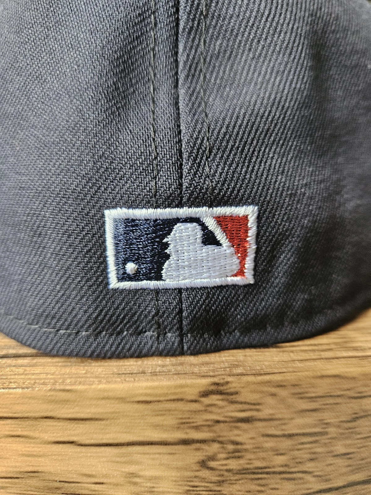 Picture 4 of 7