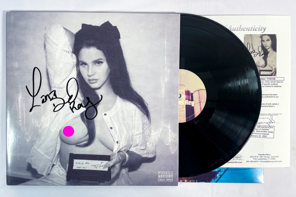 M*e様 Lana Del Rey　直筆サイン入りCD M*e様 Lana Del Rey 直筆サイン入りCD Lana Del Rey Signed Cd -