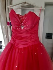 Prom dress size 8/10 deep pinky red. *Offers considered*