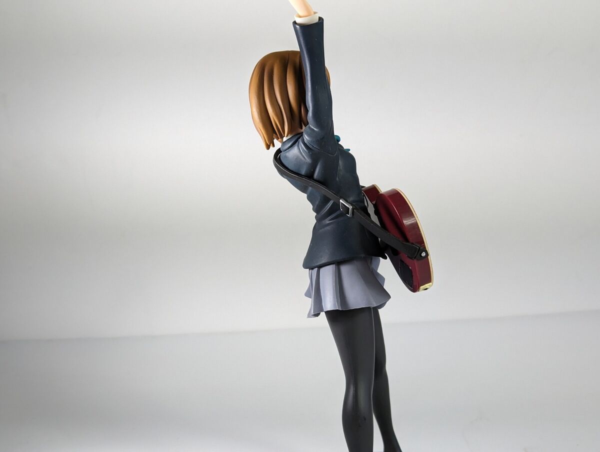 Banpresto K-ON SQ Figure - 47972 - Yui Hirasawa See Banpresto K-ON SQ Figure - 47972 - Yui Hirasawa See