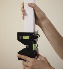 Garden Post Level Tool Four Magnetic Strips Horizontal 150mm x 120mm - Black