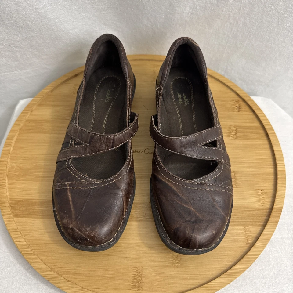 Женские коричневые кожаные туфли Clarks Collection модель Mary Jane 39239 размер 6 1/2 M - Изображение 2 из 4