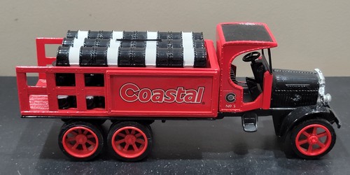 1997 Ertl Collectibles 1/34 1925 Kenworth Stake Truck with Barrels Coastal Bank - Picture 2 of 14