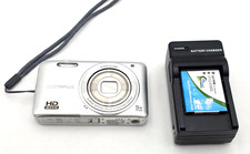 Olympus VG-160 14.0 Mega Pixels 5x Optical Zoom Digital Camera w/Charger Tested