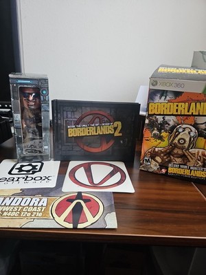 Borderlands 2 Deluxe Vault Hunter's Edition Microsoft Xbox 360 - NO GAME-