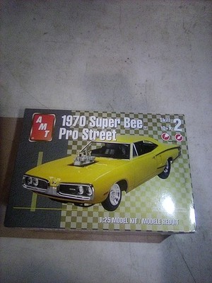 A7E AMT 1970 SUPER BEE PRO STREET #38213 MODEL KIT NIOB 2005