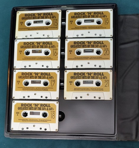 Vintage 1989 SOLID GOLD Rock & Roll 22 Kassetten + 6 zufällige Kassetten siehe Bilder - Bild 6 von 11