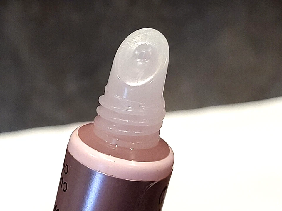 Victoria’s Secret Lip Plumper ~ Color personalizado ~ tamaño completo, nuevo, sin sellar leer Foto 4 de 4