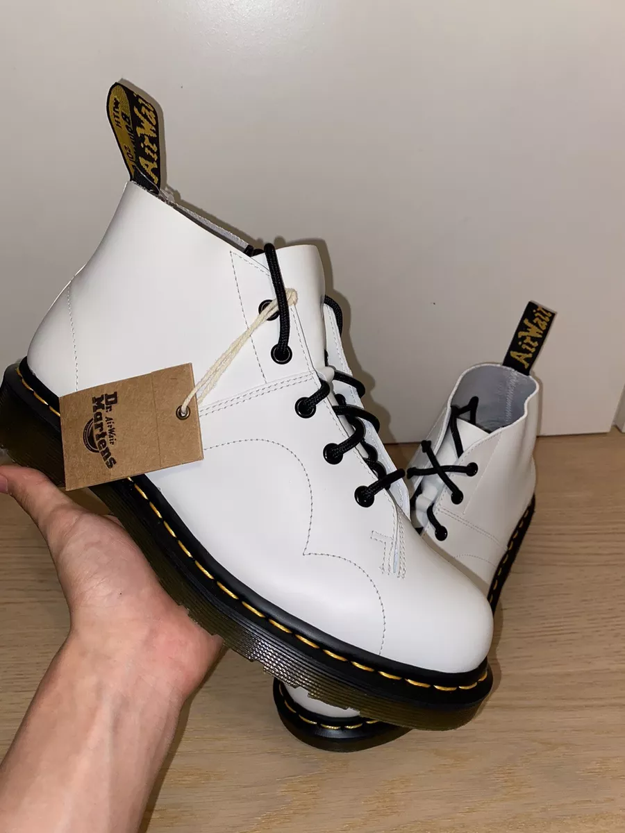 style dr martens white boot