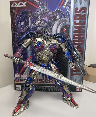 ThreeZero Transformers - The Last Knight - Optimus Prime Dlx ( Licht Bezeichnung