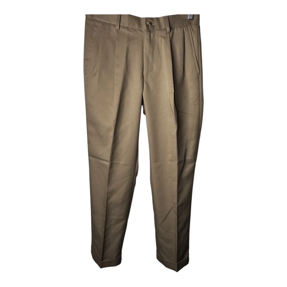 Pantalones de viajero Van Heusen Classic Fit premium sin planchar talla 30X30 100 % poliéster Foto 3 de 4