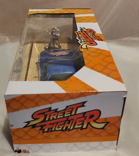 Jada Street Fighter 1:24 1993 Mazda RX-7 Die-Cast Car & Chun-Li Figure New - Picture 10 of 10