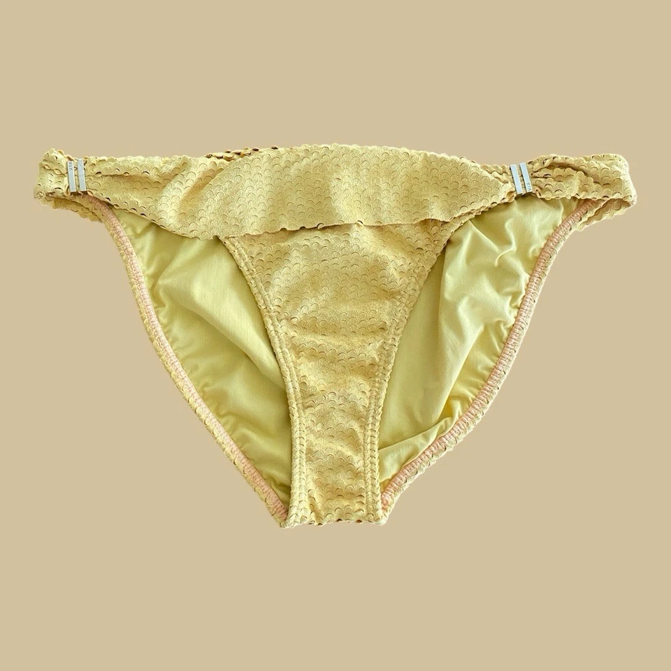 🆕 Parte inferior de bikini dorada tubo bia efecto escala Vix talla grande Foto 2 de 4
