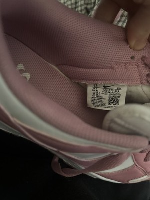 Nike Pink White Girls' Low Top Lace Up Athletic Sneakers Flat Round Toe