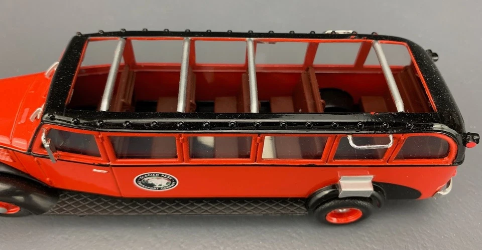 1:48 Die-Cast Open Bus Co. 1936 Blanco Modelo 706 Tour Bus Glacier Park D1470 Foto 3 de 4