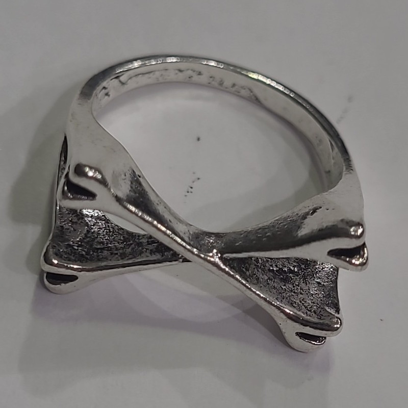 Silver Tone Stainless Steel Crisscross Wishbone Band Ring Size 8 No Stones