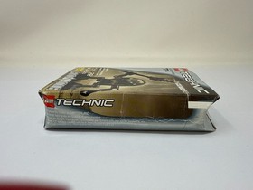 LEGO BIONICLE 8545 Whenua Turaga of Earth (2001) ,Vintage Collectible new