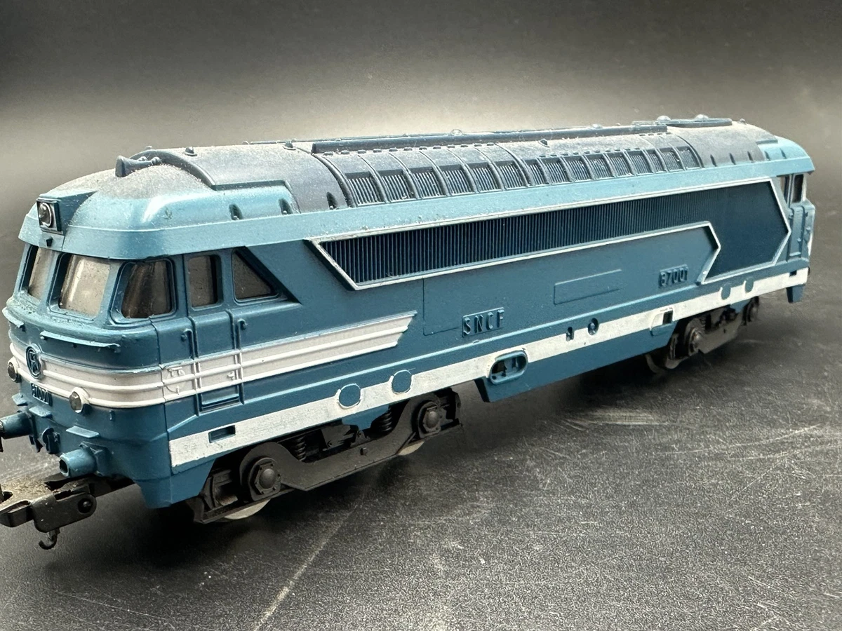 Locomotive Diesel Lima BM 4/4 18414 SBB Marron modèle HO