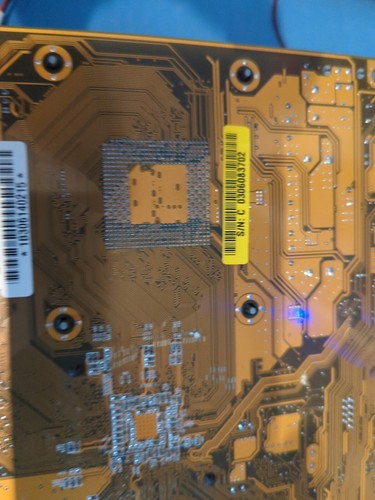 Chaintech ES-676M Socket 478 motherboard With Cpu + 2Gb Ram - Picture 17 of 24
