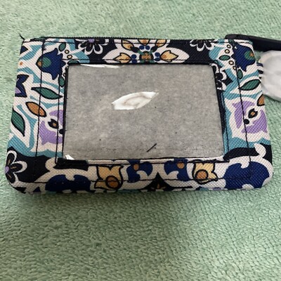 Vera Bradley Lighten Up Zip Id Case Cool Size Small Brand New