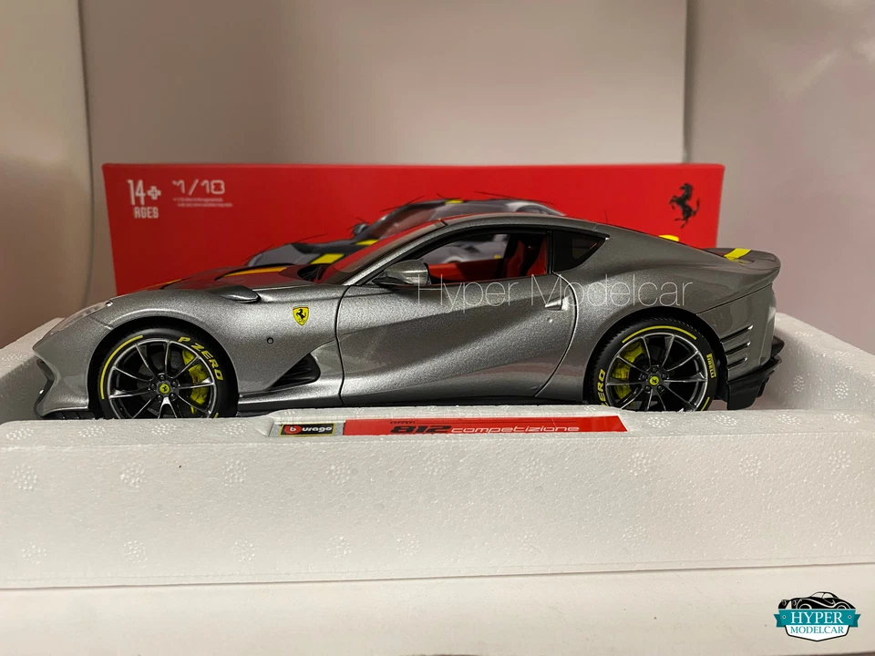 Burago 1/18 Ferrari 812 Compétition 2021 Gris Art.18-01647 - Photo 2/4