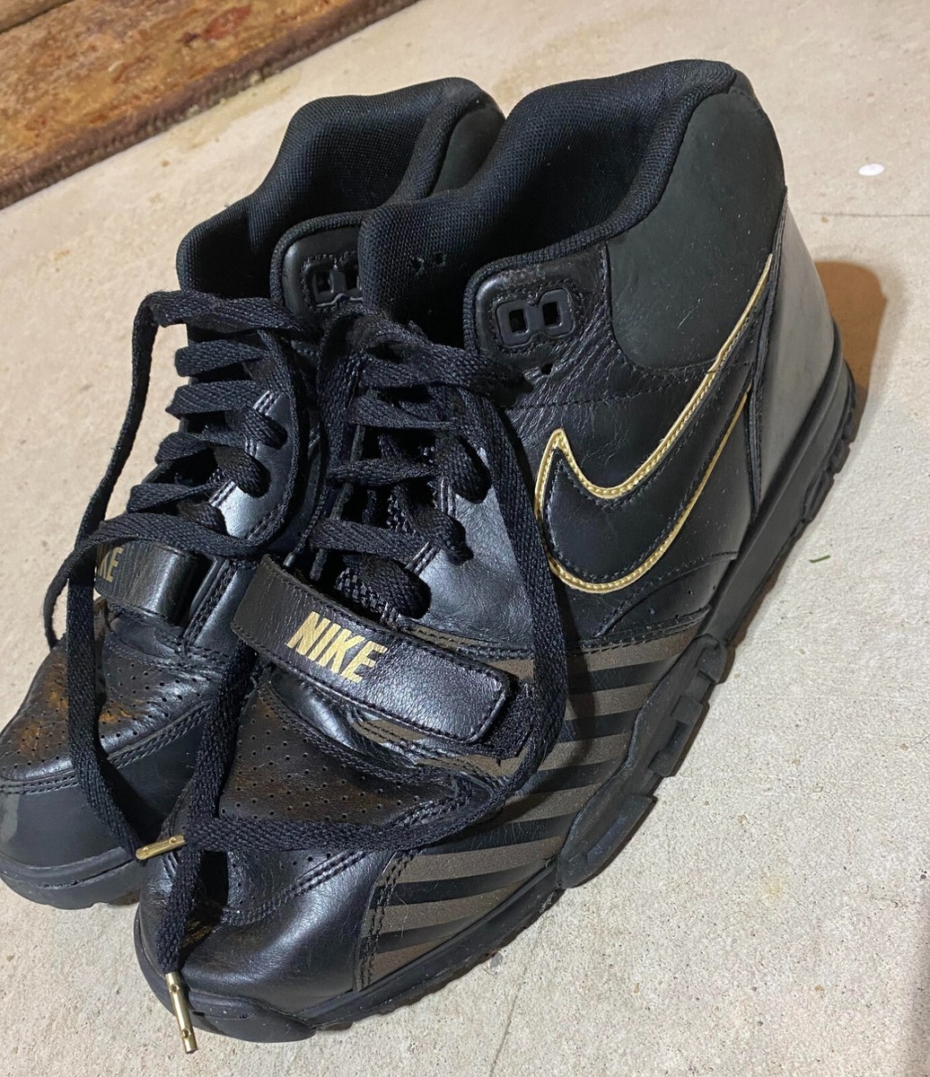 nike air trainer 1 mid black