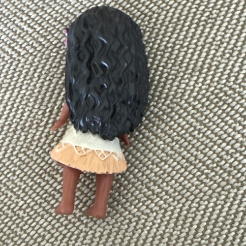 MINI MUÑECA INFANTIL POSABLE PRINCESA DISNEY MOANA 3 pulgadas - Imagen 6 de 10